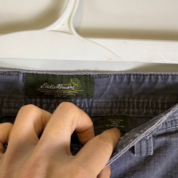 Vintage Y2K Eddie Bauer gray Cargo Shorts Ripstop Rugged Men's 38 - Picture 3 of 8